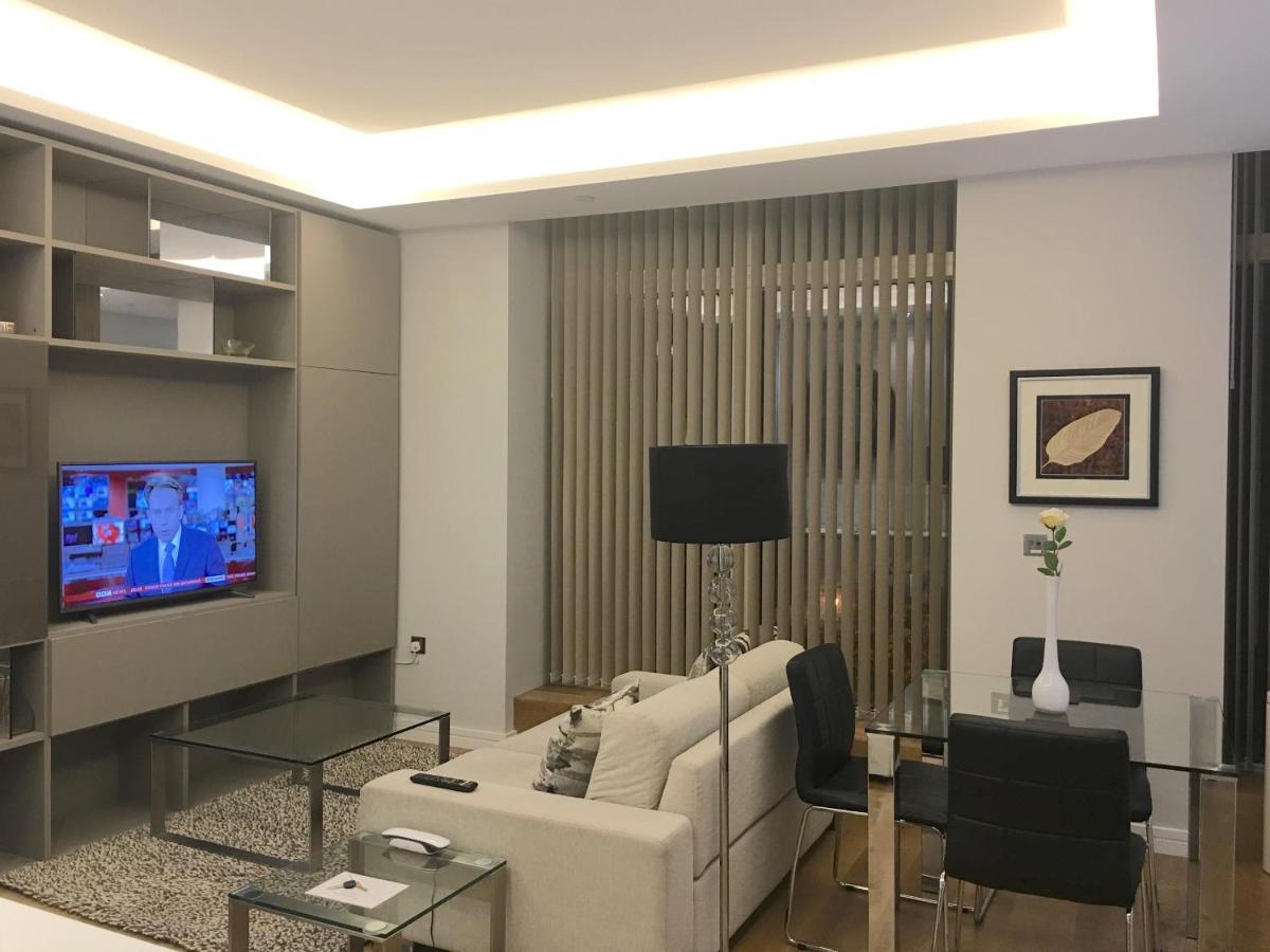 Trafalgar Luxury Suites London Exterior photo