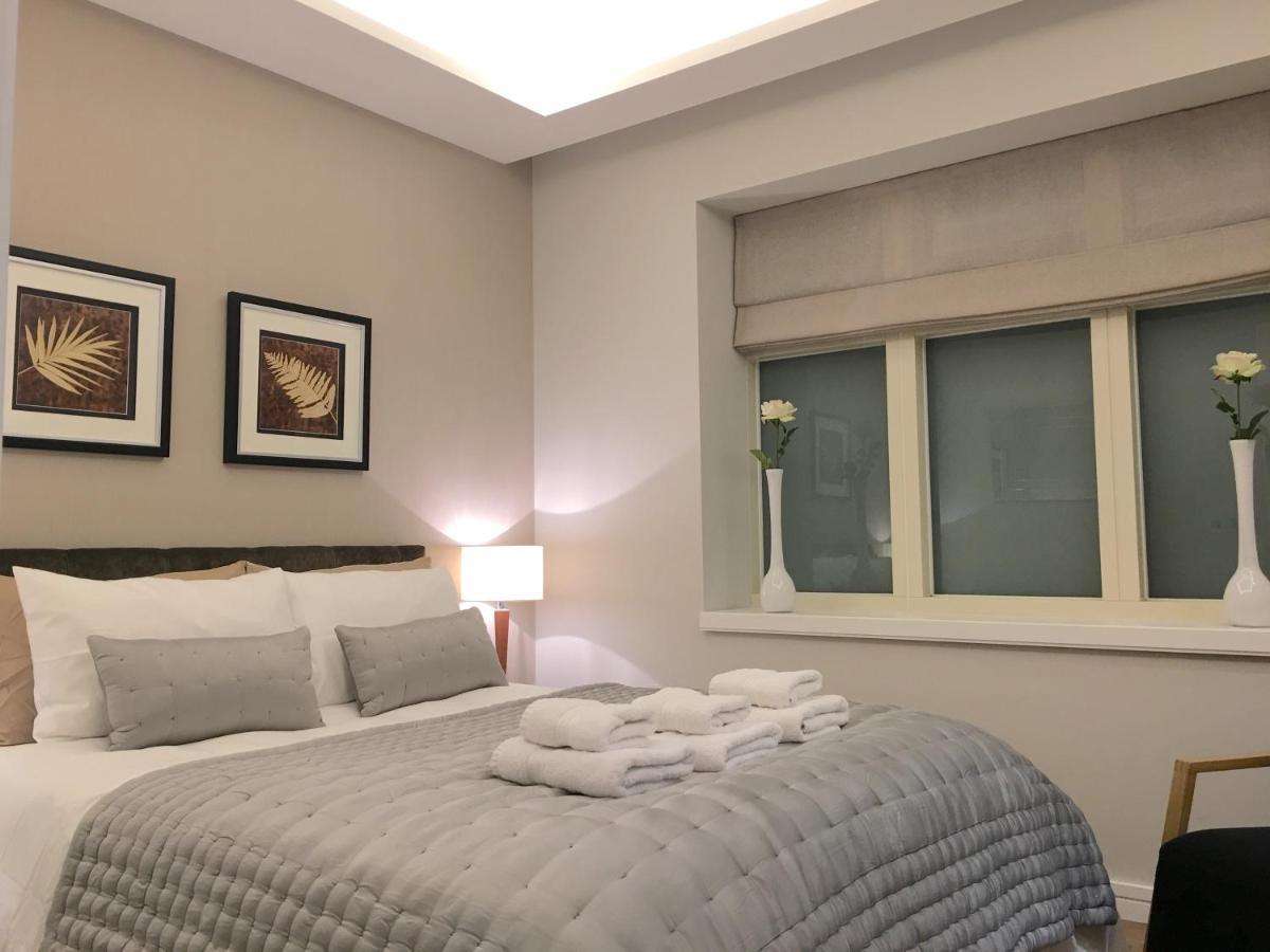 Trafalgar Luxury Suites London Exterior photo