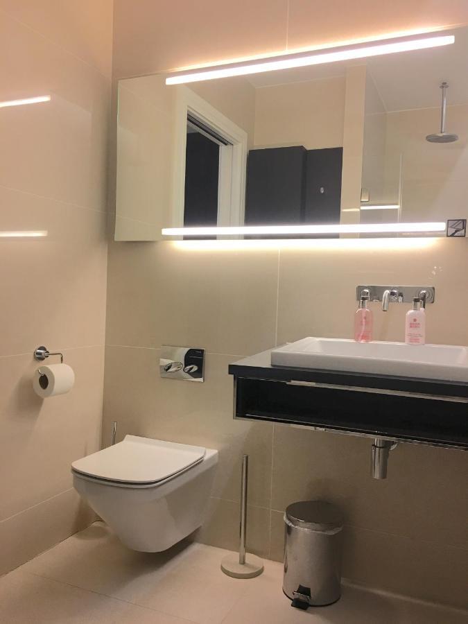 Trafalgar Luxury Suites London Exterior photo